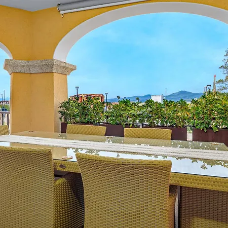 Mazzini Apartment-by And Service *